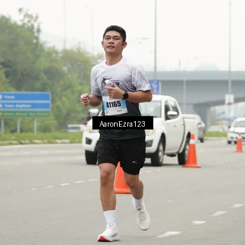 Runner Photo 7284106