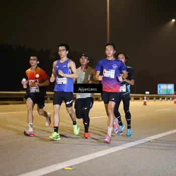 Runner Photo 7284145