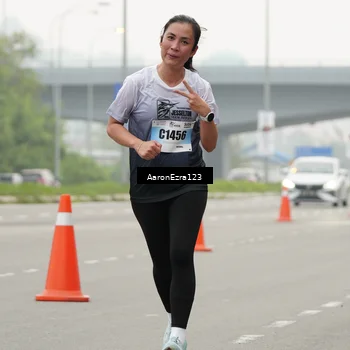 Runner Photo 7284210