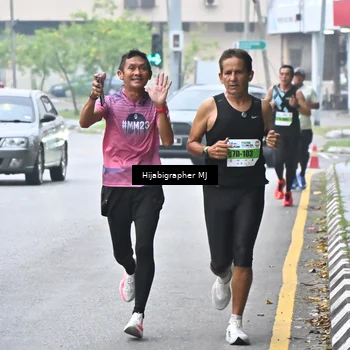 Runner Photo 7284263