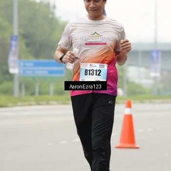 Runner Photo 7284266
