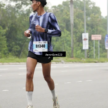 Runner Photo 7284346