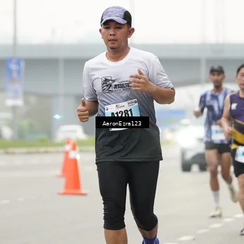Runner Photo 7284376