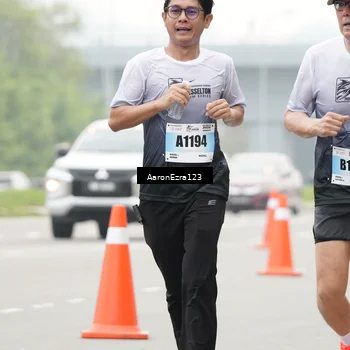 Runner Photo 7284410