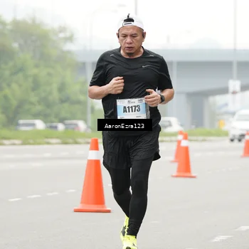 Runner Photo 7284430