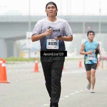 Runner Photo 7284441