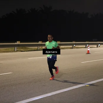 Runner Photo 7284533