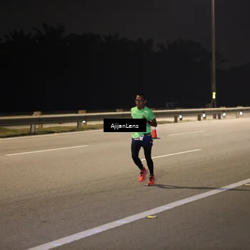 Runner Photo 7284534