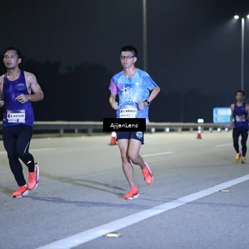 Runner Photo 7284688