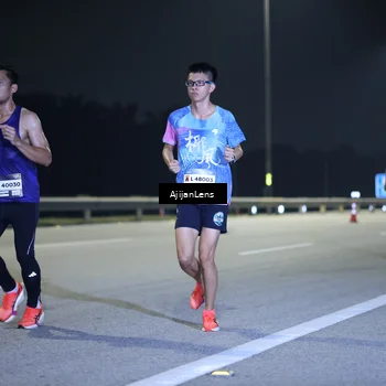 Runner Photo 7284704