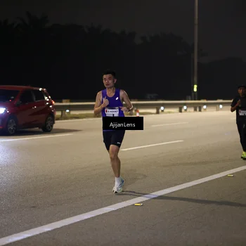 Runner Photo 7284754