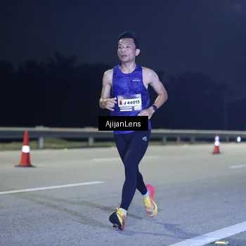 Runner Photo 7284892