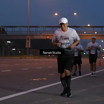 Runner Photo 7284951