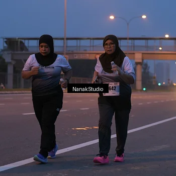 Runner Photo 7285108