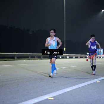 Runner Photo 7285135