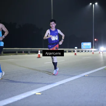 Runner Photo 7285150