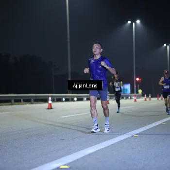 Runner Photo 7285357