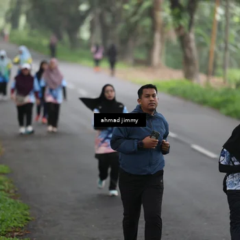 Runner Photo 7285359