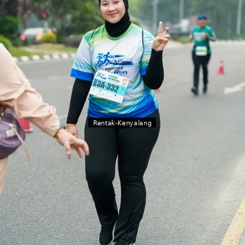 Runner Photo 7285368