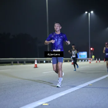 Runner Photo 7285372