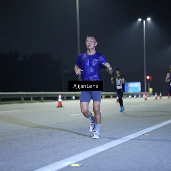 Runner Photo 7285380