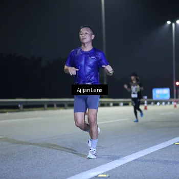 Runner Photo 7285399