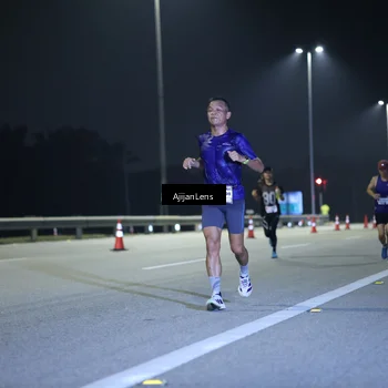 Runner Photo 7285409