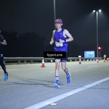 Runner Photo 7285445