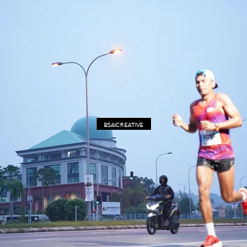 Runner Photo 7285517