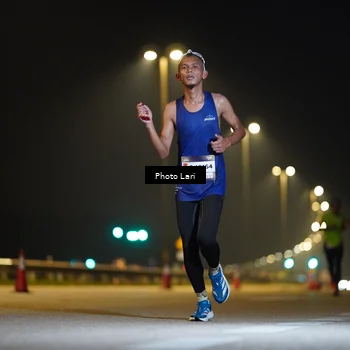Runner Photo 7285536