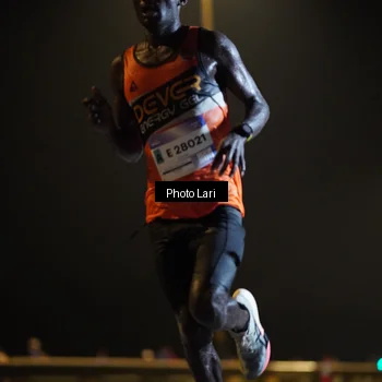 Runner Photo 7285636