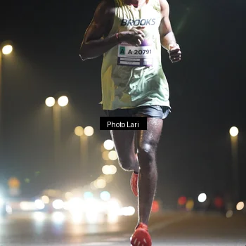 Runner Photo 7285695