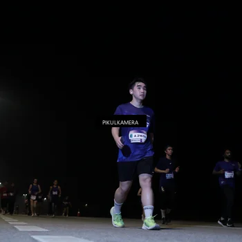 Runner Photo 7285731