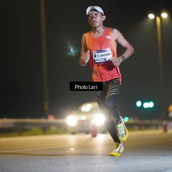 Runner Photo 7285764