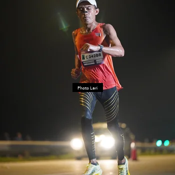 Runner Photo 7285773