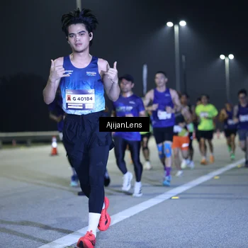 Runner Photo 7285781