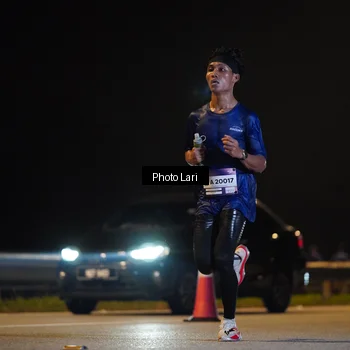 Runner Photo 7285876