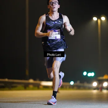 Runner Photo 7285886