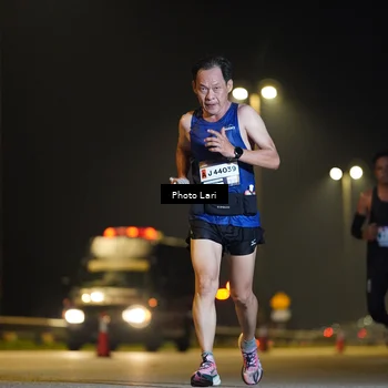 Runner Photo 7285924