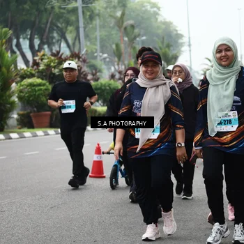 Runner Photo 7285928