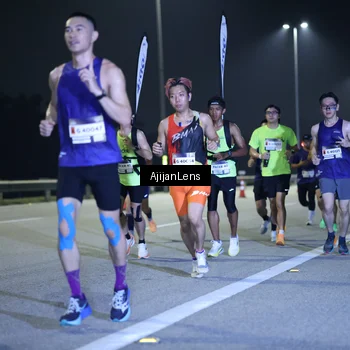 Runner Photo 7285938