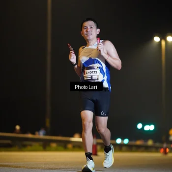 Runner Photo 7285994