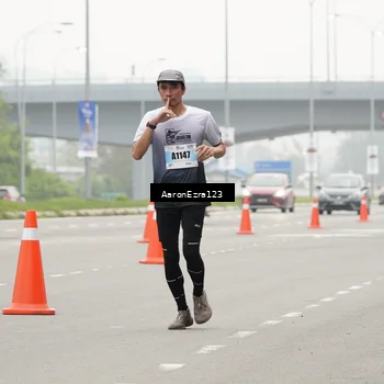 Runner Photo 7286302