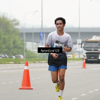 Runner Photo 7286445