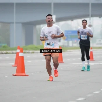 Runner Photo 7286494