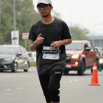 Runner Photo 7286495
