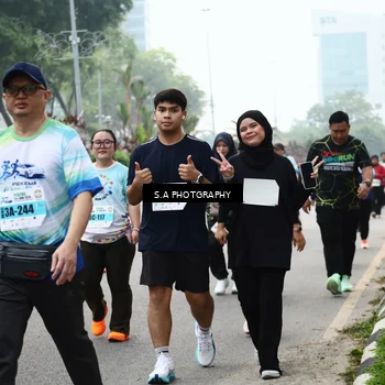 Runner Photo 7286544