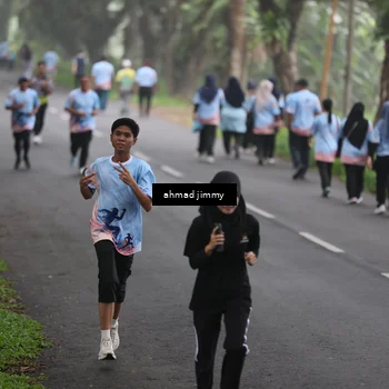 Runner Photo 7286648