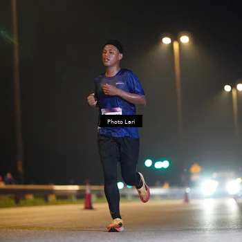 Runner Photo 7286713