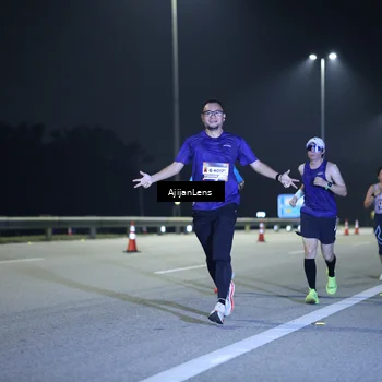 Runner Photo 7286790